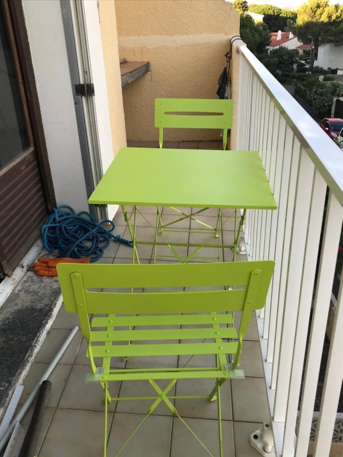 פלורי Appartement St Pierre La Mer מראה חיצוני תמונה